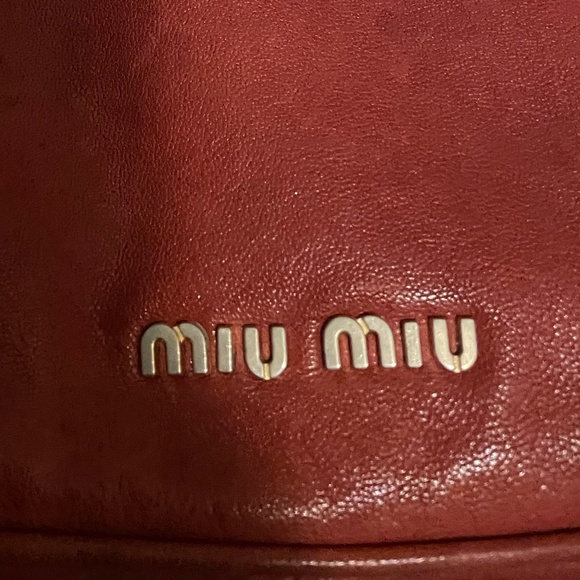 Miu Miu Rare Authantic Leather Crossbody Bag - Picture 2 of 10